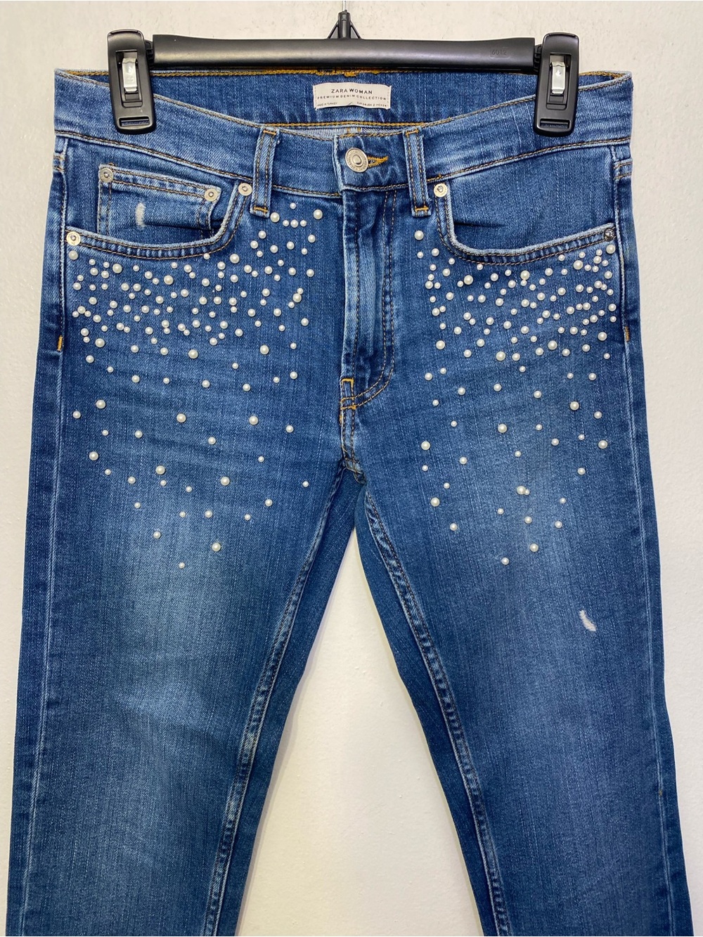 Zara Pearl Embellished Cropped Denim  Distressed Jeans Womens 2